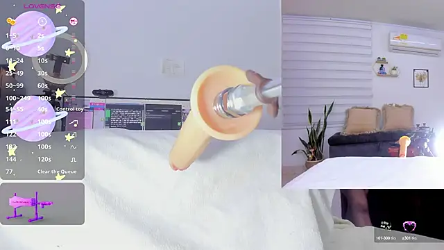 sofi velez online show from 03.12.25