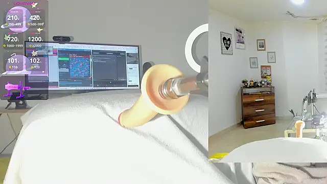 sofi velez online show from 10.31.25