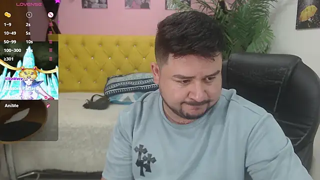 Snapshot of oso_dirty_ chatting on 02.25.25 oso dirty online show from 02.25.25