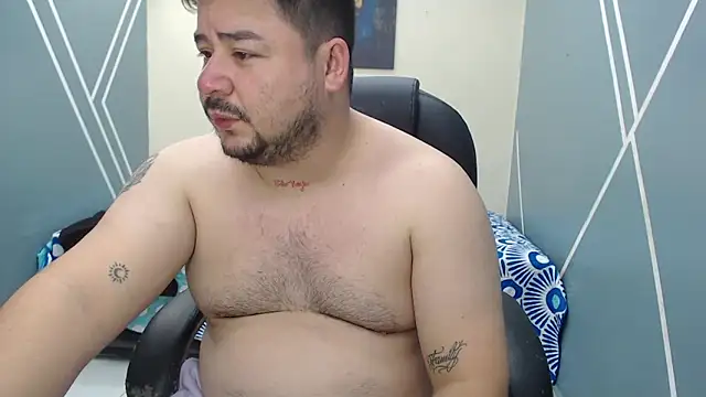 Snapshot of oso_dirty_ chatting on 03.22.25 oso dirty online show from 03.22.25