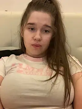 HornyGirlH online show from 03.06.25