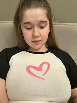 HornyGirlH online show from 07.03.26