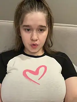 HornyGirlH online show from 07.05.26