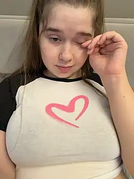 HornyGirlH online show from 07.21.26