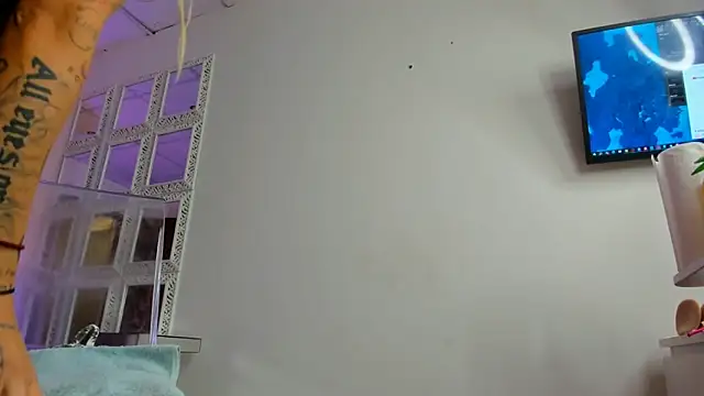 LisaAkira online show from 01.15.25