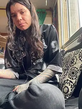 Lilmarieee online show from 02.25.25