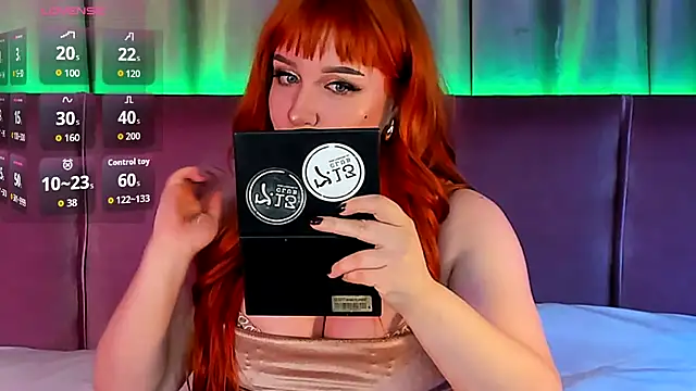 RoseRoxy online show from 10.12.25