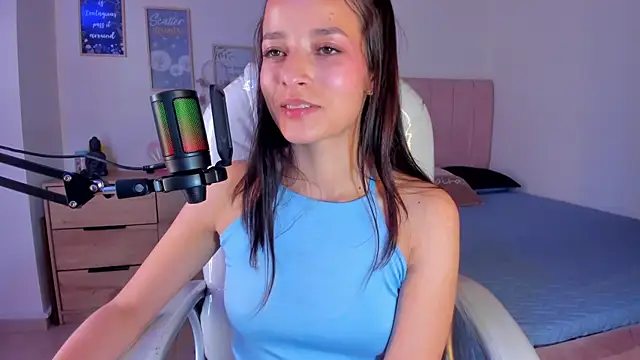 Amaia Daniells online show from 02.20.25