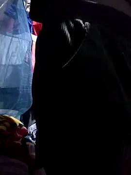 Snapshot of xxyourfantasyxx chatting on 04.14.26 xxyourfantasyxx online show from 04.14.26