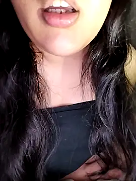 Annerae online show from 04.13.26