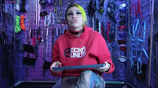 PANDORANEZZ online show from 02.26.25