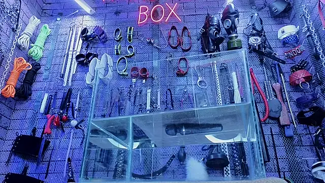 PANDORANEZZ online show from 03.20.25