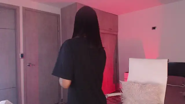 Snapshot of Brown_skin11 chatting on 02.12.25 Brown skin11 online show from 02.12.25