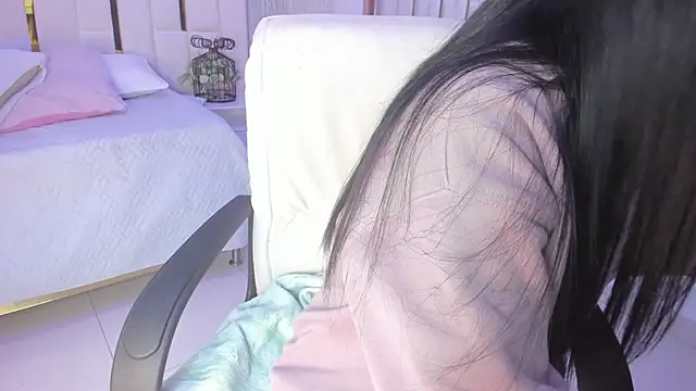 Meghan stonne  online show from 10.10.25