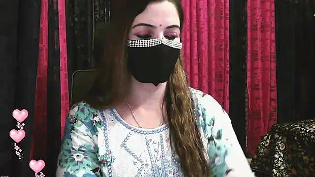 Cute Sonii online show from 12.25.24