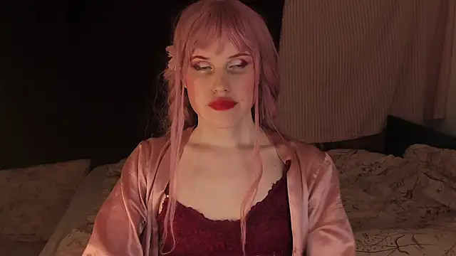 EffieMinki online show from 12.19.24