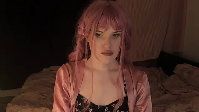 EffieMinki online show from 12.26.24