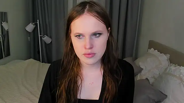 Snapshot of EffieMinki chatting on 05.29.26 EffieMinki online show from 05.29.26