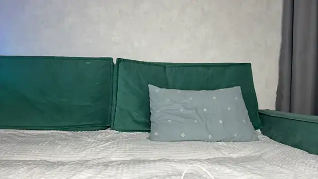 Kira Quinn online show from 07.22.26
