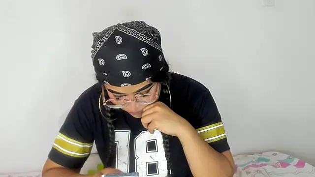 Snapshot of moana_taylor chatting on 02.20.25 moana taylor online show from 02.20.25