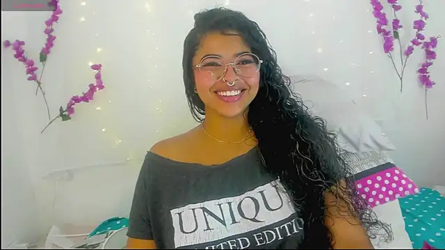 Snapshot of moana_taylor chatting on 09.13.25 moana taylor online show from 09.13.25