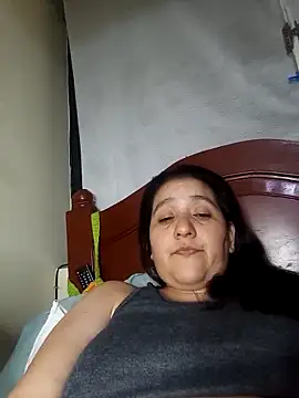 Gatubela212 online show from 02.22.25