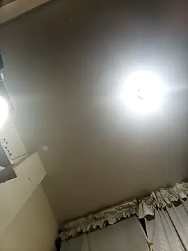 Gatubela212 online show from 10.19.25