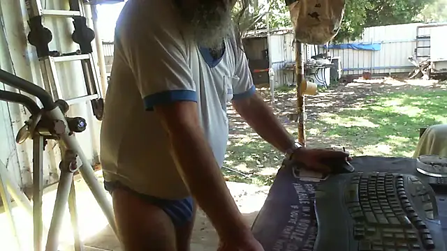 herbie010666 online show from 09.21.25