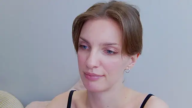 Beauty Alex online show from 01.28.25