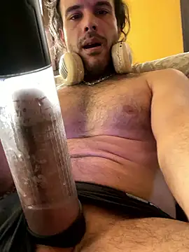 Snapshot of Onenigthfire chatting on 01.08.26 Onenigthfire online show from 01.08.26