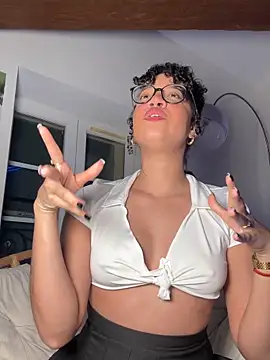 Lauyako online show from 02.22.26