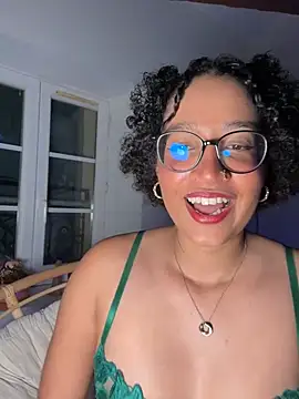 Lauyako online show from 05.12.26