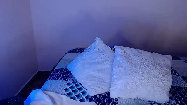 kim perri online show from 03.14.25