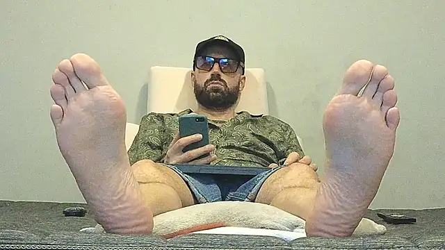 MattxFeet online show from 02.05.26