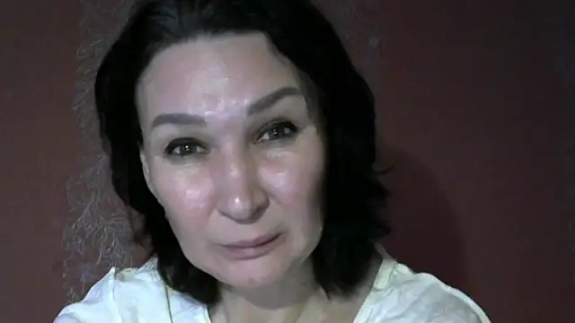 PrettyAndWild online show from 10.24.25