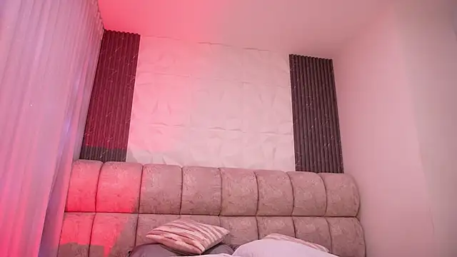 katy rioss online show from 04.11.26