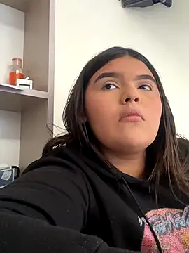 Lia sexx online show from 12.19.25