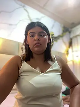 Snapshot of Lia_sexx chatting on 06.18.26 Lia sexx online show from 06.18.26