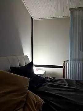 TamaraSavage online show from 12.13.24