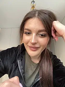 little belucci online show from 03.08.25