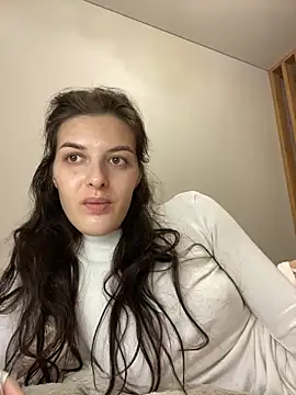 little belucci online show from 11.18.25