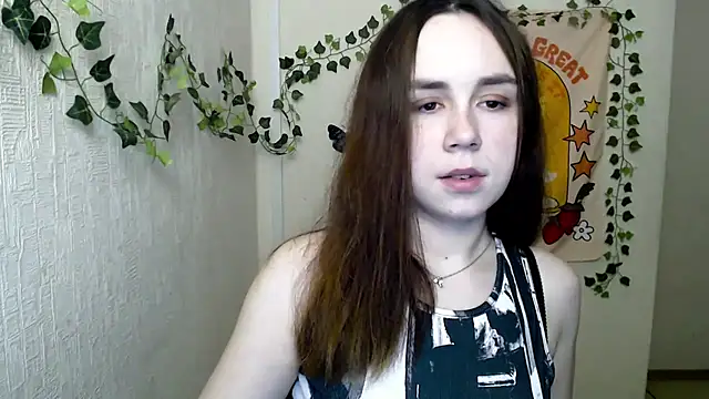 Snapshot of VeryVeryVeryShy_ chatting on 03.07.26 VeryVeryVeryShy online show from 03.07.26