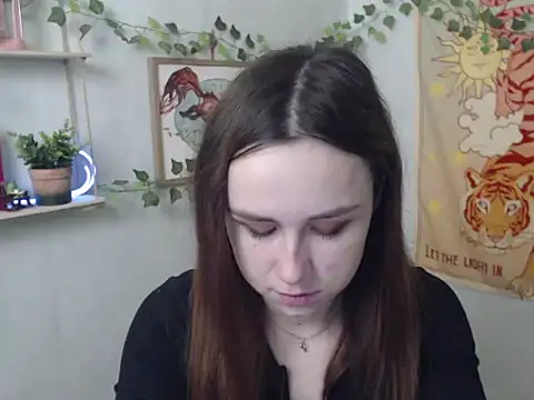 Snapshot of VeryVeryVeryShy_ chatting on 04.07.26 VeryVeryVeryShy online show from 04.07.26