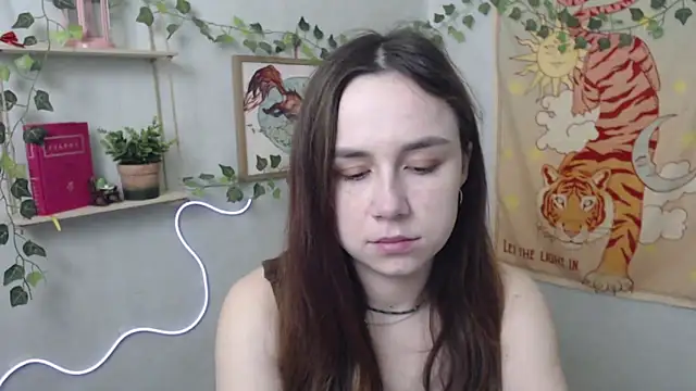 Snapshot of VeryVeryVeryShy_ chatting on 04.15.26 VeryVeryVeryShy online show from 04.15.26