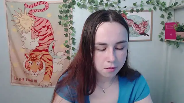 VeryVeryVeryShy  online show from 06.01.26