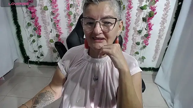 bety-cum2 online show from 02.07.25