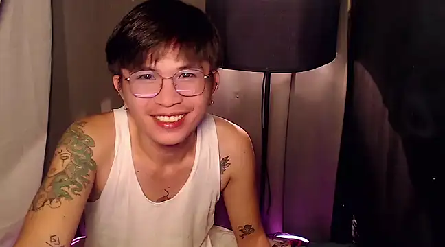 Snapshot of Sexy_Handsome_Drex chatting on 03.02.25 Sexy Handsome Drex online show from 03.02.25