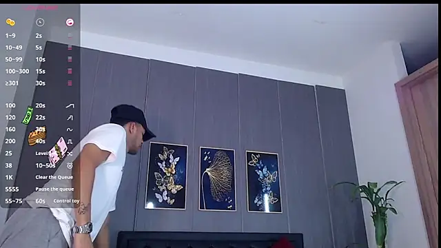 Bigcock 21cm  online show from 03.15.25