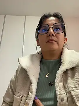 SWEETLILY18 online show from 03.14.25