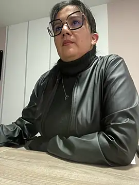 SWEETLILY18 online show from 03.20.25